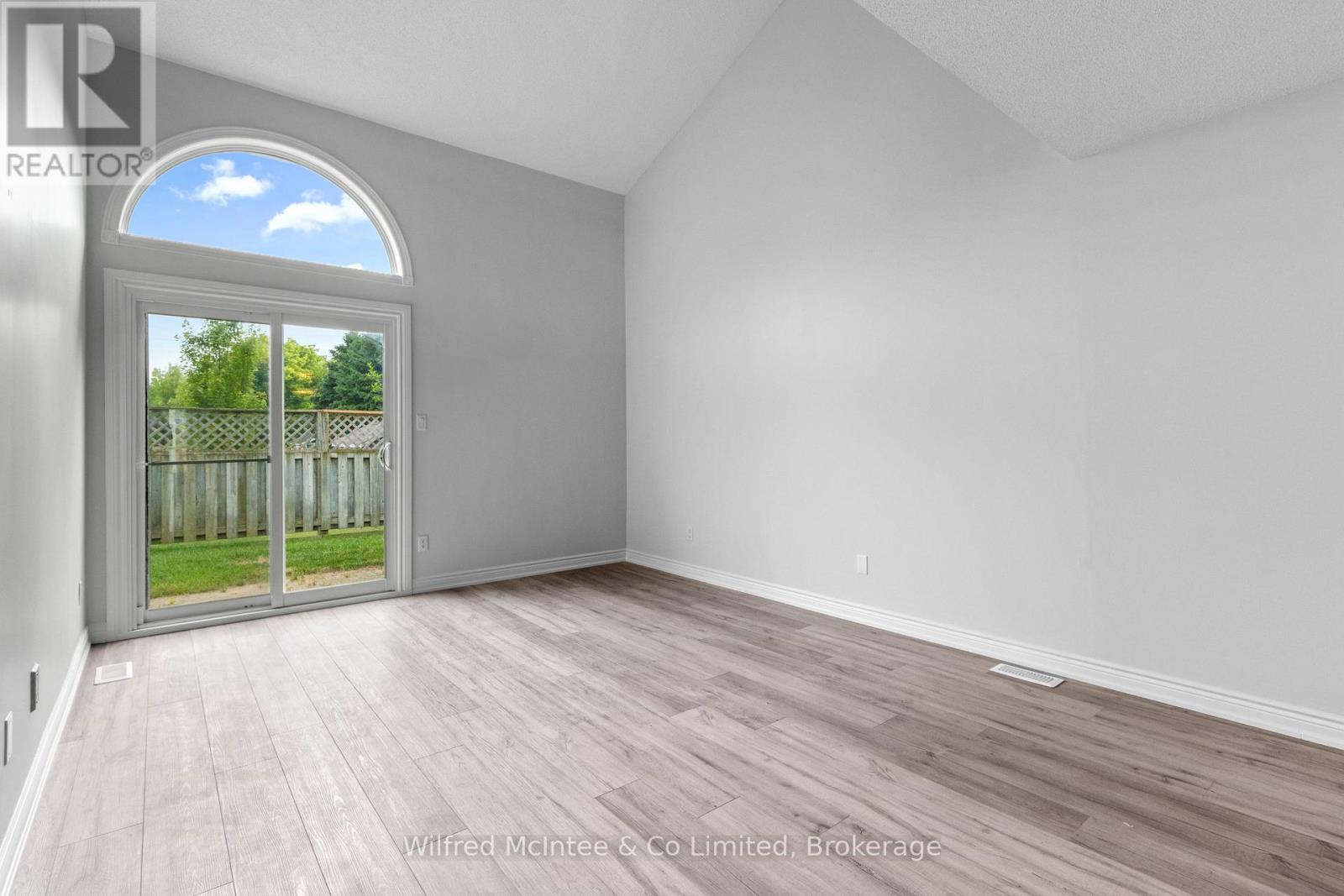 9 - 834 Arlington Street, Saugeen Shores, Ontario  N0H 2C4 - Photo 15 - X12261360