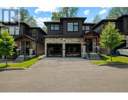 34 CREEKSIDE TERRACE PRIVATE, Centre Wellington, Ontario