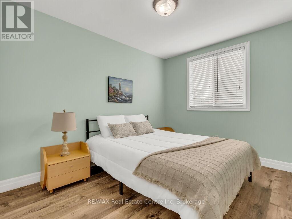 385 Highview Drive, St. Thomas, Ontario  N5R 5Z5 - Photo 19 - X12261456