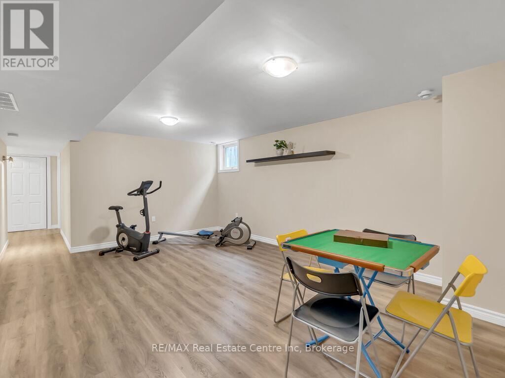 385 Highview Drive, St. Thomas, Ontario  N5R 5Z5 - Photo 24 - X12261456