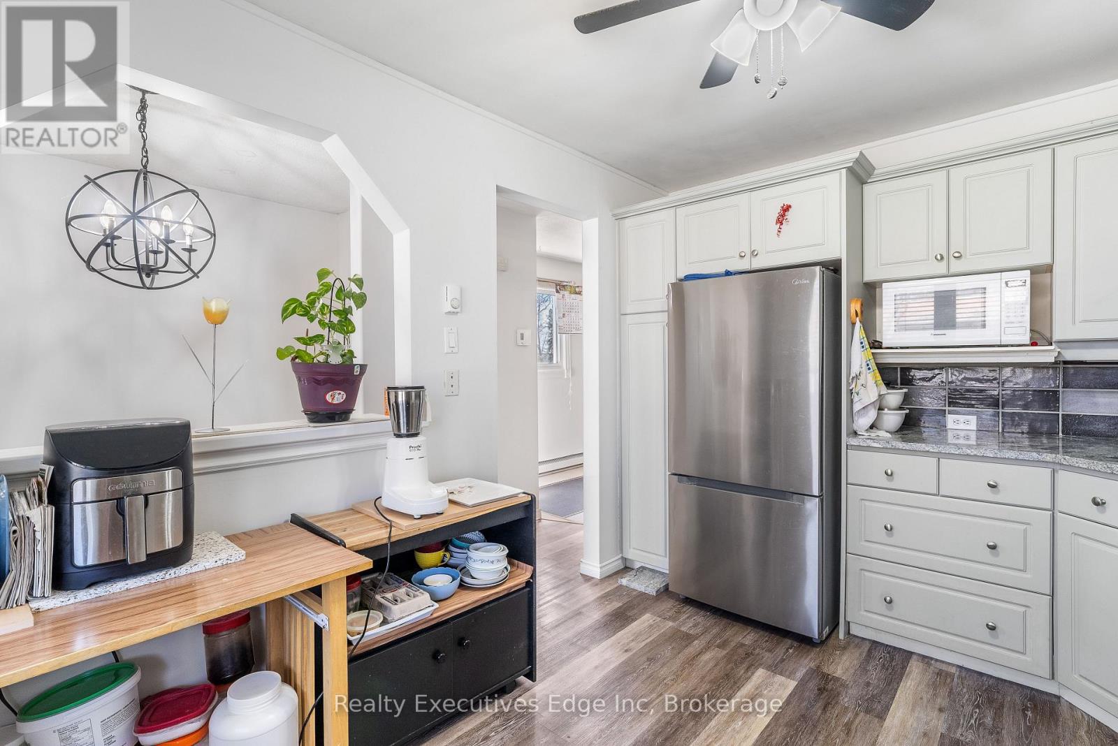 9a Hampton Street, Brantford, Ontario  N3S 7J2 - Photo 16 - X12261463