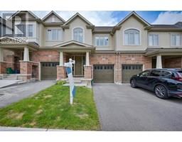 153 BROADACRE Drive, Kitchener, Ontario