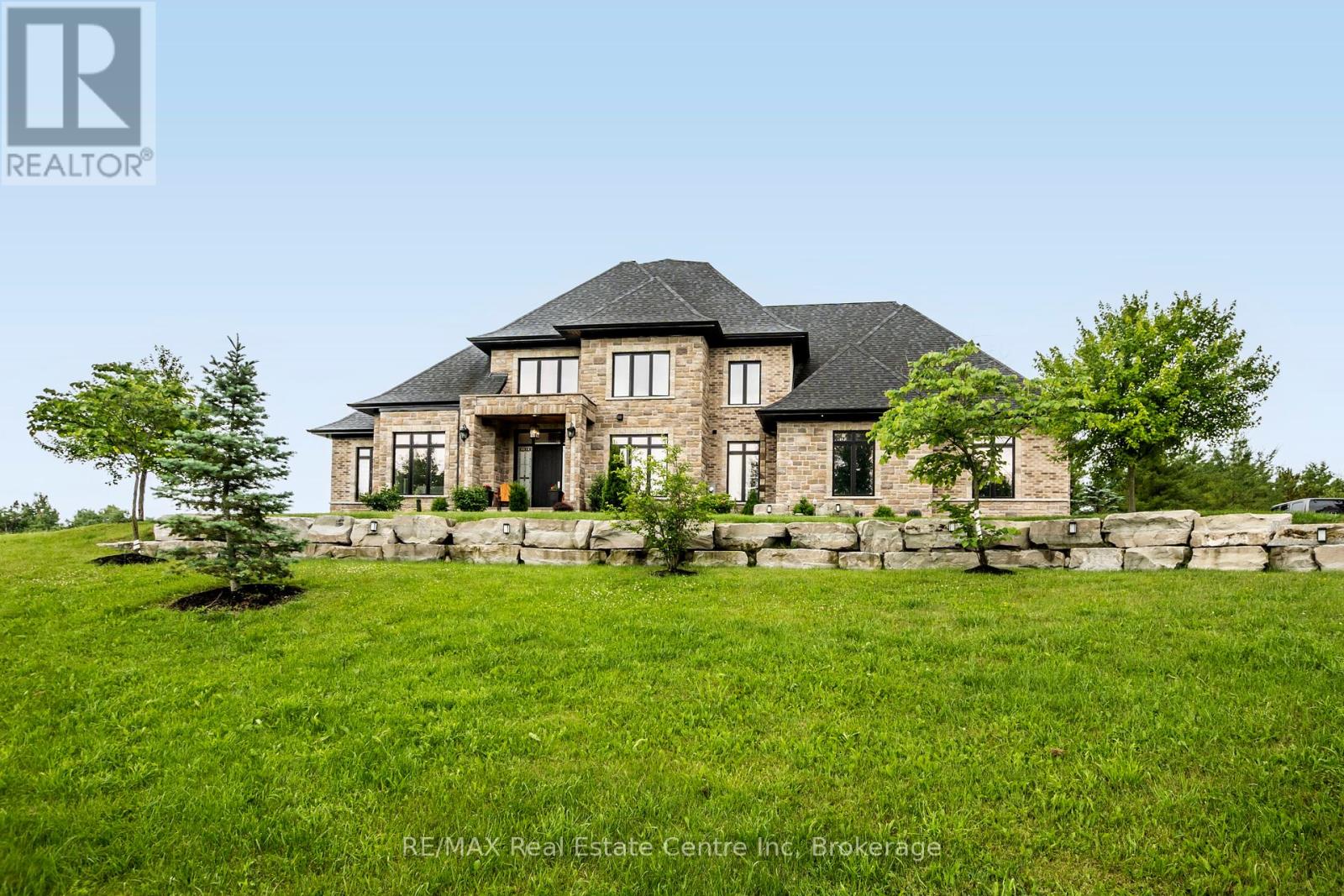 7645 MALTBY ROAD E, Puslinch, Ontario