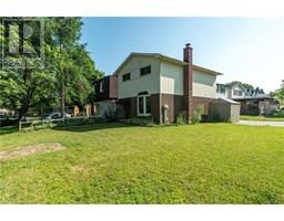 4 TAMARACK Court, Cambridge, Ontario