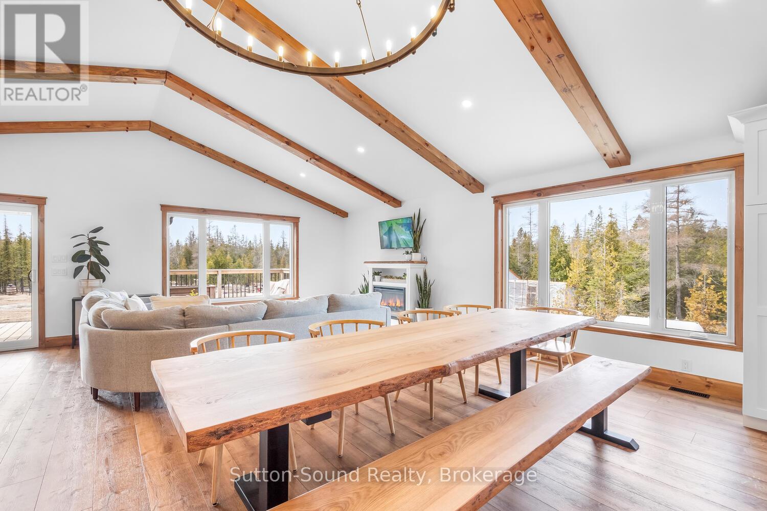 107 Whiskey Harbour Road, Northern Bruce Peninsula, Ontario  N0H 2T0 - Photo 14 - X12261738