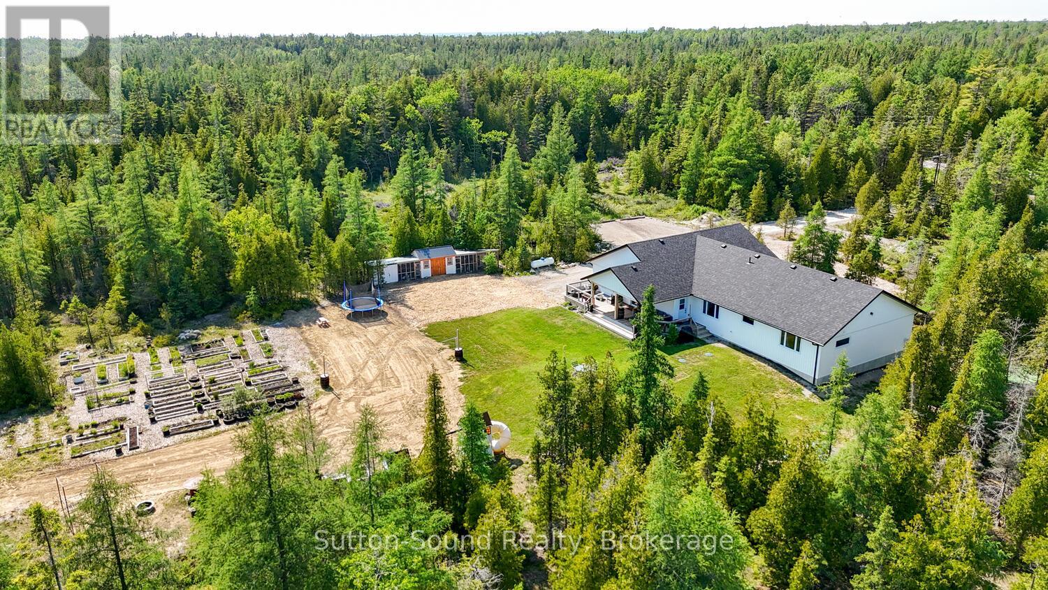 107 Whiskey Harbour Road, Northern Bruce Peninsula, Ontario  N0H 2T0 - Photo 44 - X12261738