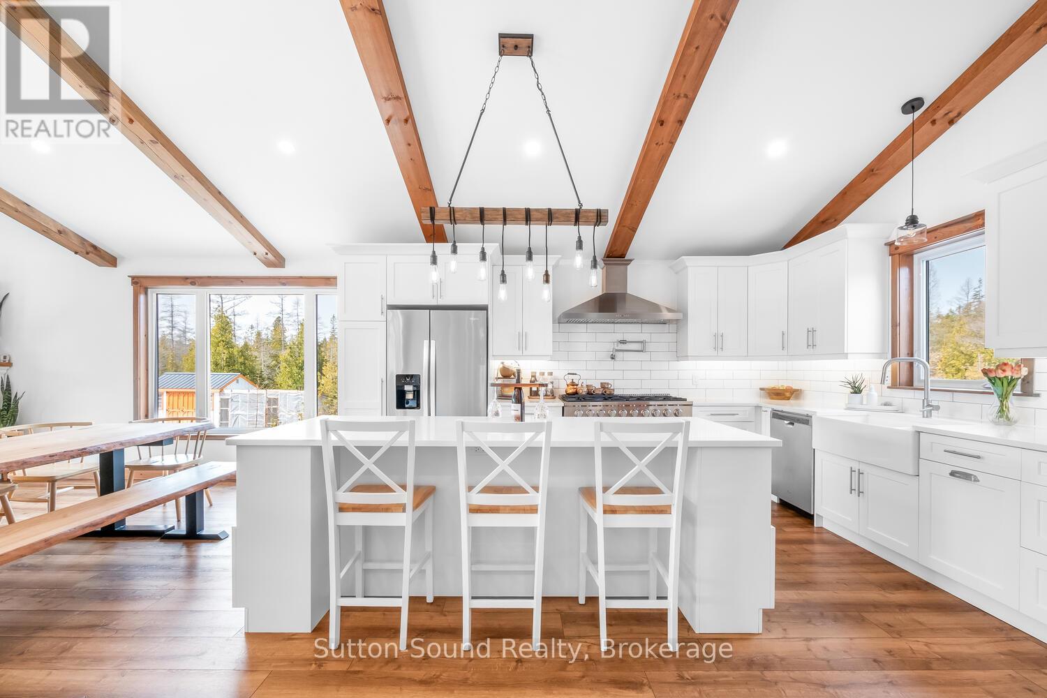 107 Whiskey Harbour Road, Northern Bruce Peninsula, Ontario  N0H 2T0 - Photo 8 - X12261738