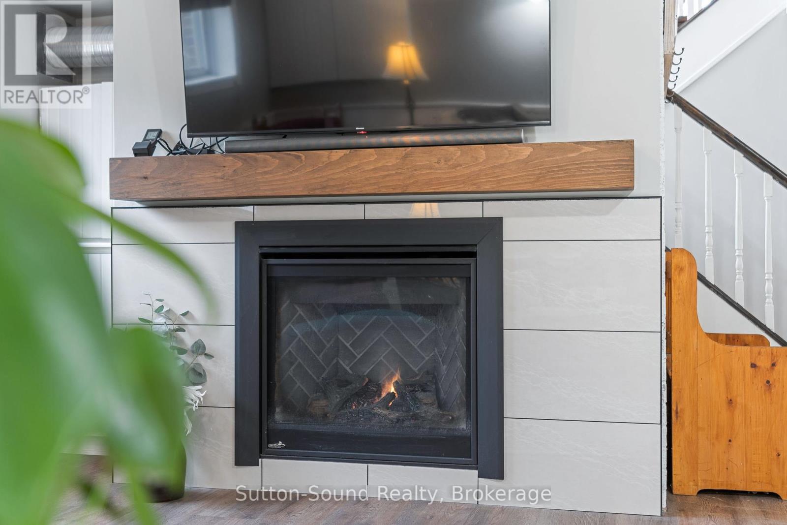 403 Simcoe Avenue, South Bruce Peninsula, Ontario  N0H 2G0 - Photo 32 - X12261739