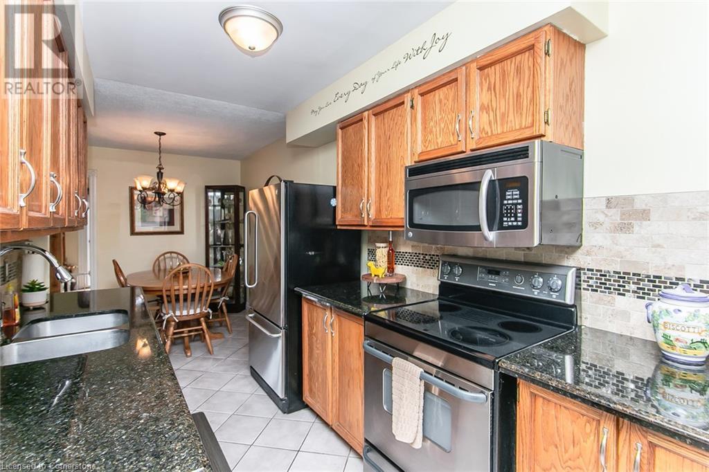 586 Drummerhill Crescent, Waterloo, Ontario  N2T 1G4 - Photo 9 - 40747636