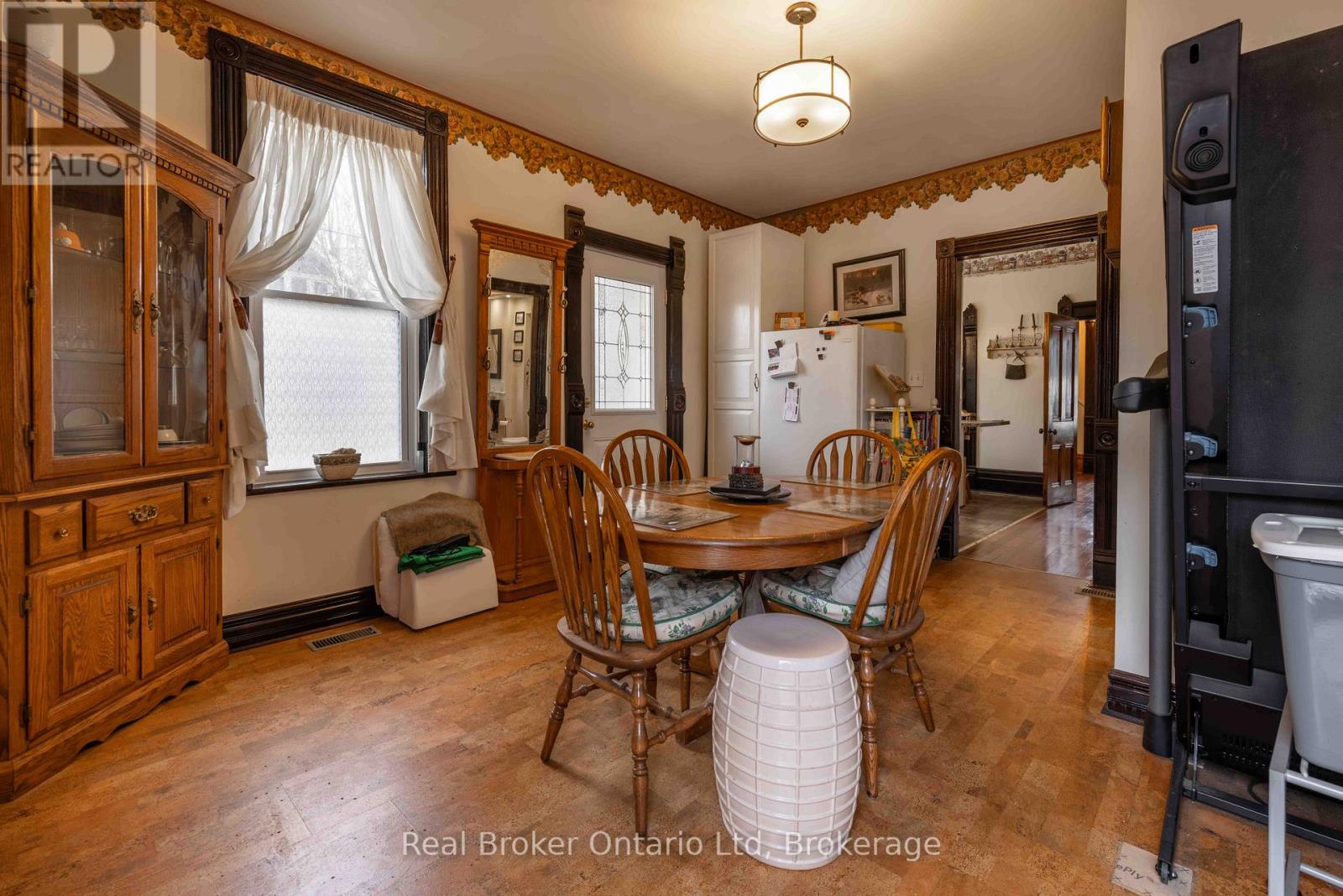 295 Livingstone Avenue N, North Perth, Ontario  N4W 1P8 - Photo 15 - X12261817