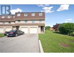 634 STRASBURG Road Unit# 38, Kitchener, Ontario