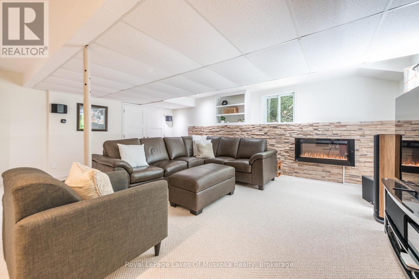 1601 Skyline Drive, Huntsville, Ontario  P1H 1A5 - Photo 22 - X12261893