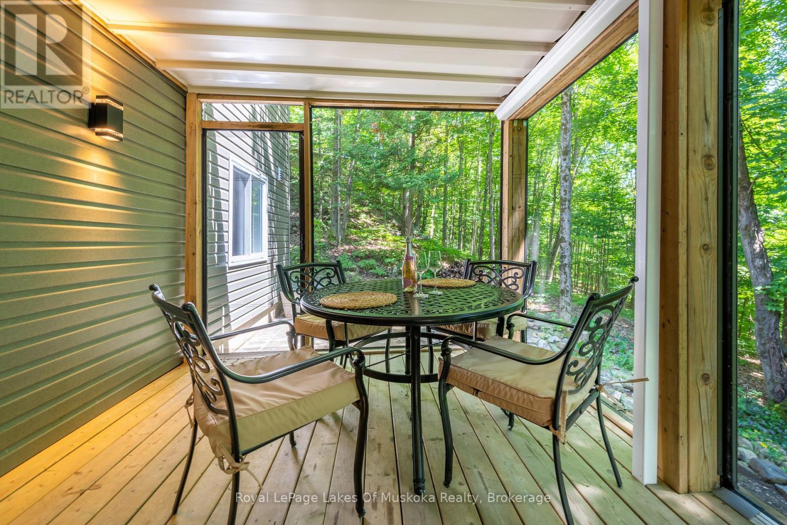 1601 Skyline Drive, Huntsville, Ontario  P1H 1A5 - Photo 32 - X12261893