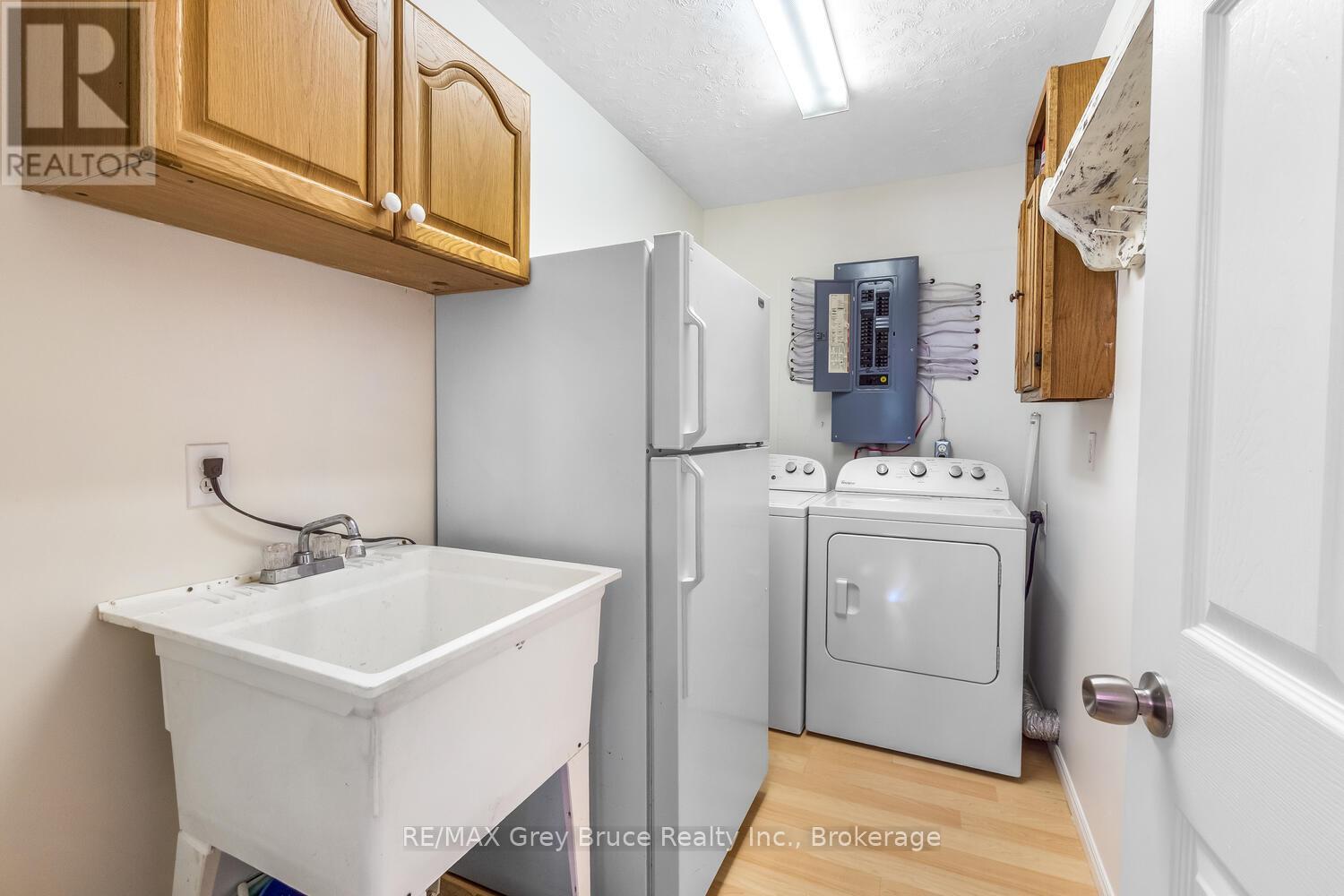 32 Sugarbush Road, South Bruce Peninsula, Ontario  N0H 2T0 - Photo 19 - X12261917