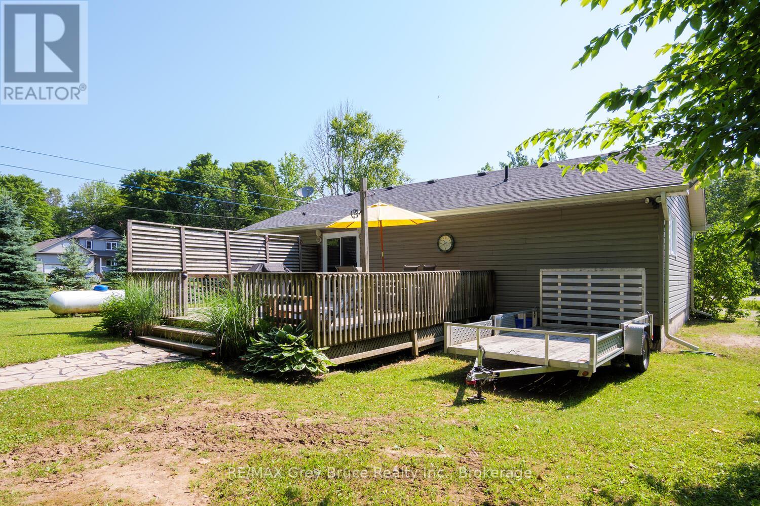 32 Sugarbush Road, South Bruce Peninsula, Ontario  N0H 2T0 - Photo 20 - X12261917