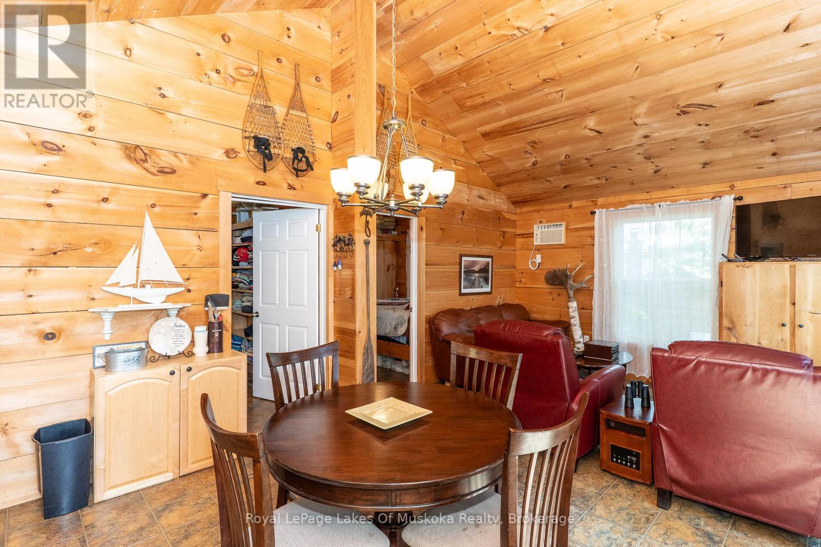 1 Island 2sl Island, Gravenhurst, Ontario  P1P 1R1 - Photo 32 - X12262111