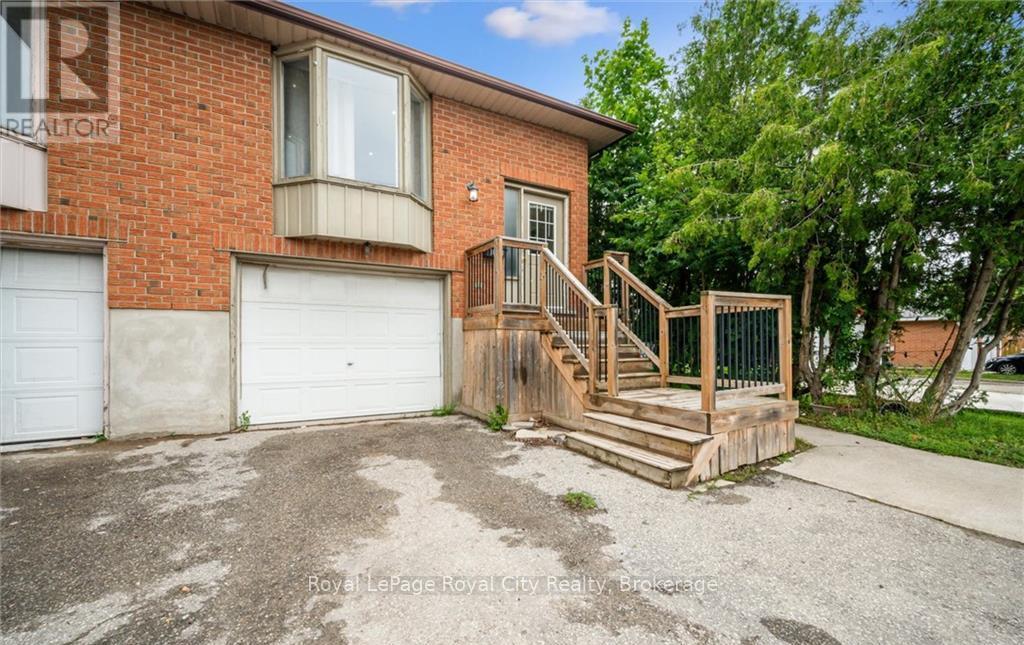1236 Ottawa Street S, Kitchener, Ontario  N2E 1L8 - Photo 1 - X12262184