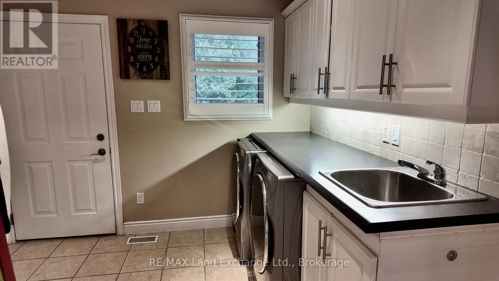 19 Stoney Island Crescent, Kincardine, Ontario  N2Z 2X6 - Photo 25 - X12262188