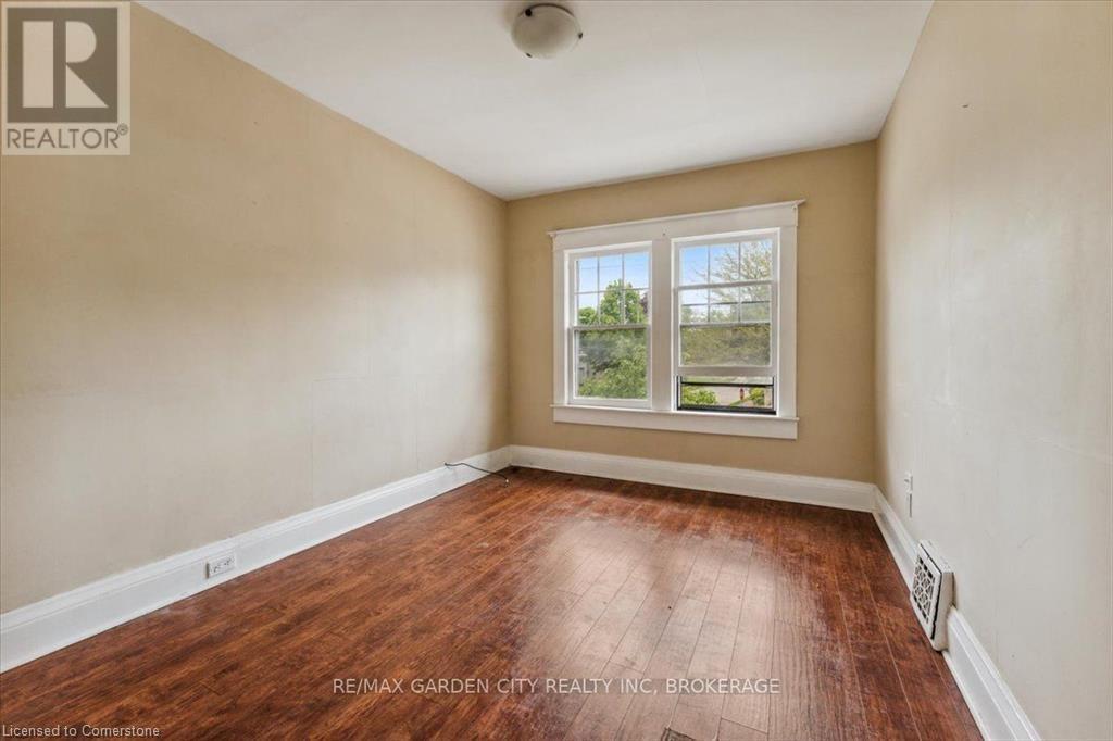 4372 Seneca Street, Niagara Falls, Ontario  L2E 1G6 - Photo 21 - 40747889