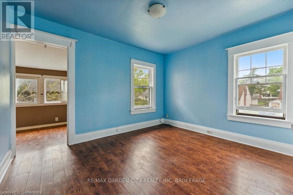 4372 Seneca Street, Niagara Falls, Ontario  L2E 1G6 - Photo 23 - 40747889