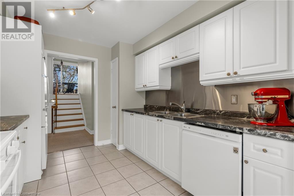 1310 Hampton Street Unit# 19, Oakville, Ontario  L6H 2S6 - Photo 7 - 40747520