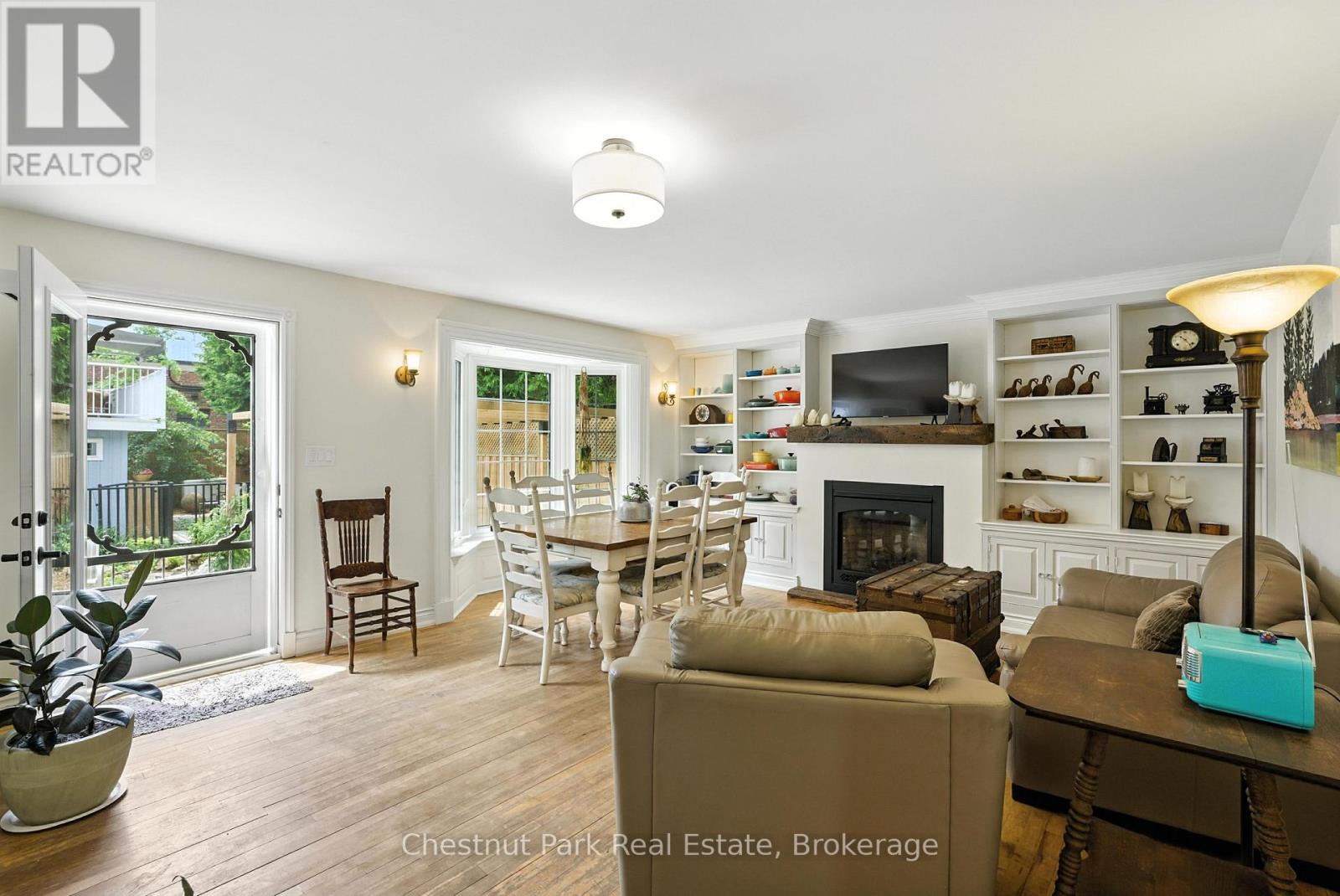 212 James Street, Bracebridge, Ontario  P1L 2B8 - Photo 16 - X12262438