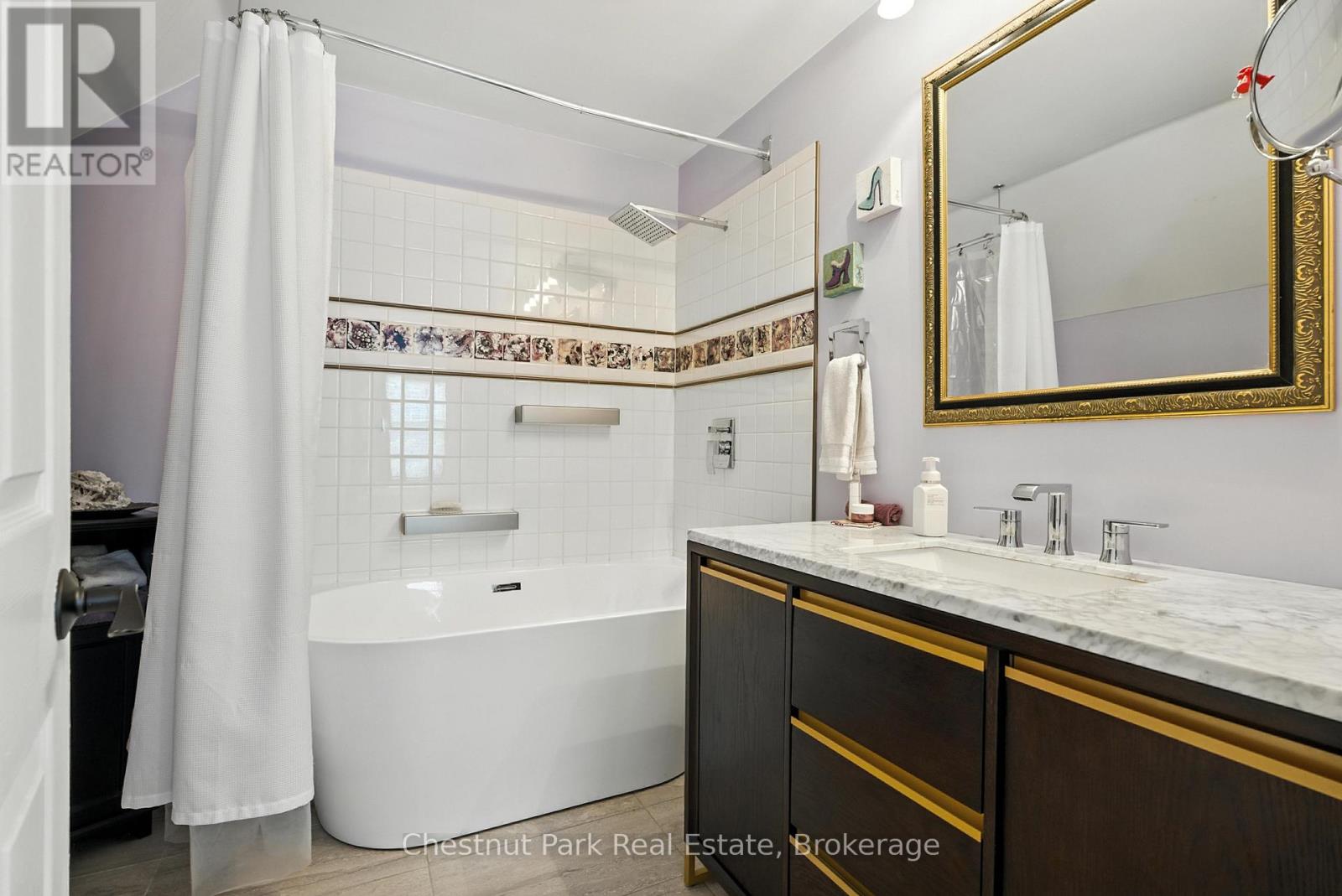212 James Street, Bracebridge, Ontario  P1L 2B8 - Photo 24 - X12262438