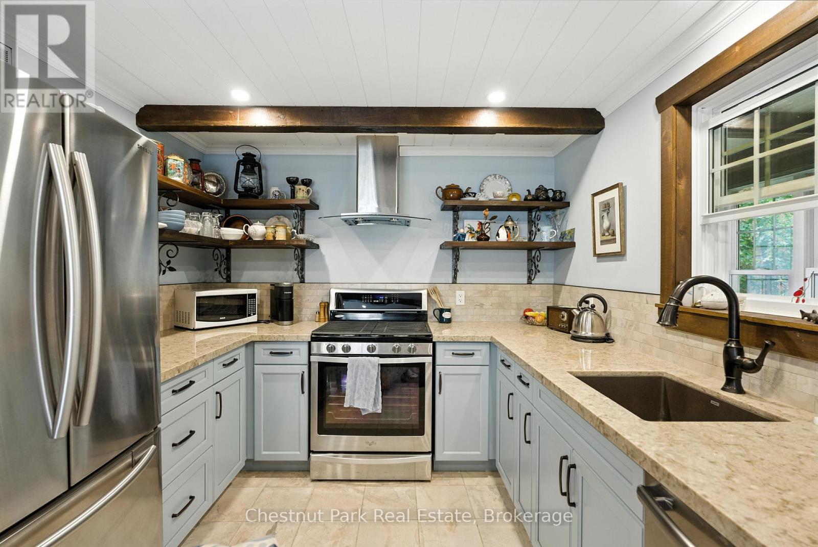 212 James Street, Bracebridge, Ontario  P1L 2B8 - Photo 34 - X12262438