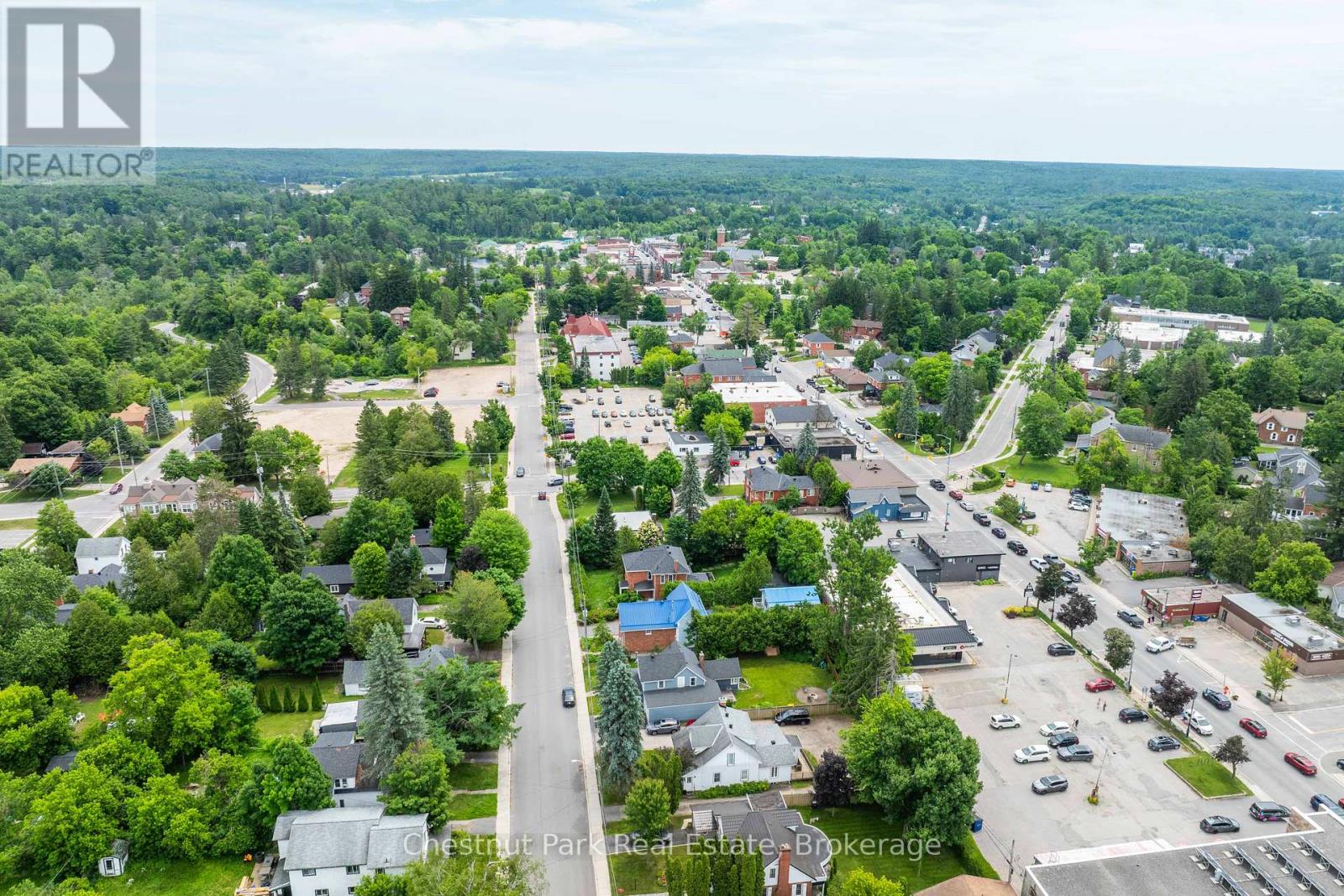 212 James Street, Bracebridge, Ontario  P1L 2B8 - Photo 8 - X12262438