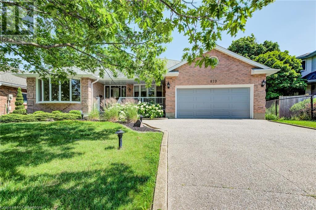 573 Hemingway Place, Waterloo, Ontario  N2T 1Z4 - Photo 1 - 40747128