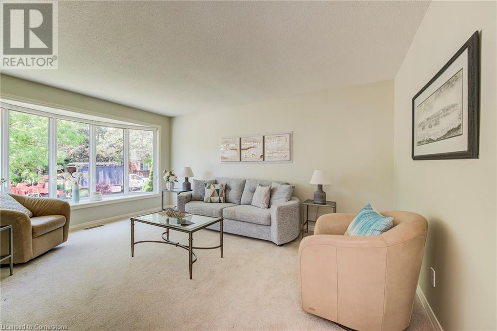 573 Hemingway Place, Waterloo, Ontario  N2T 1Z4 - Photo 7 - 40747128