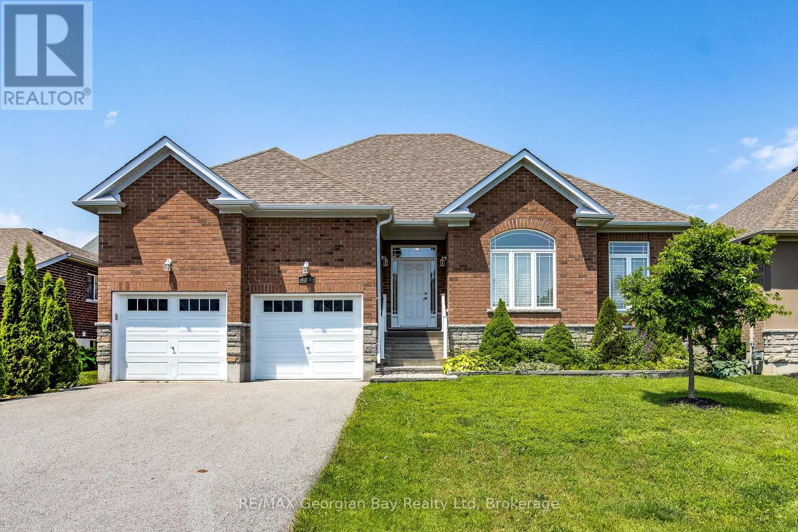 426 Russ Howard Drive, Midland, Ontario  L4R 0A6 - Photo 1 - S12262637