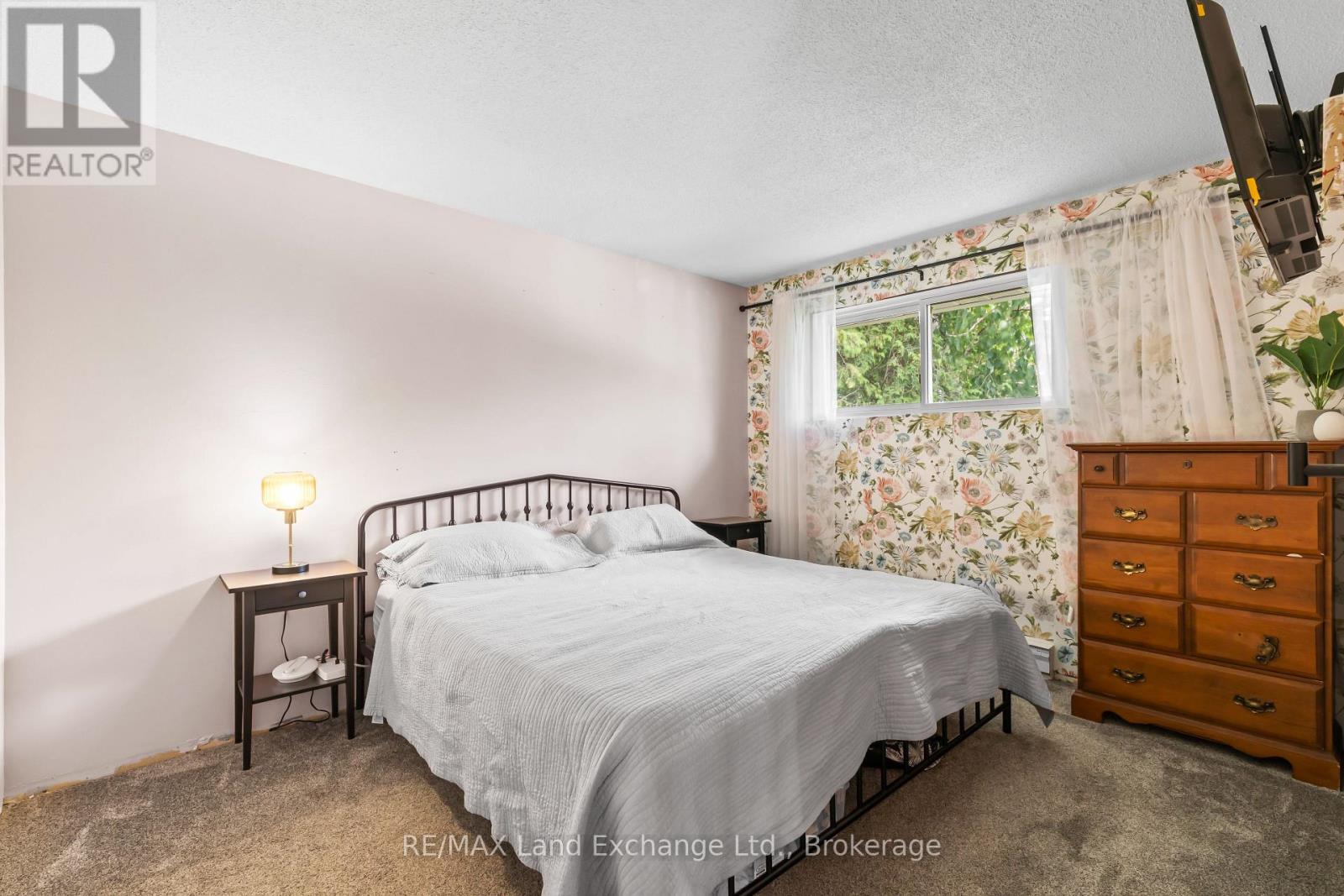 774 River Street, Saugeen Shores, Ontario  N0H 2C4 - Photo 21 - X12262673