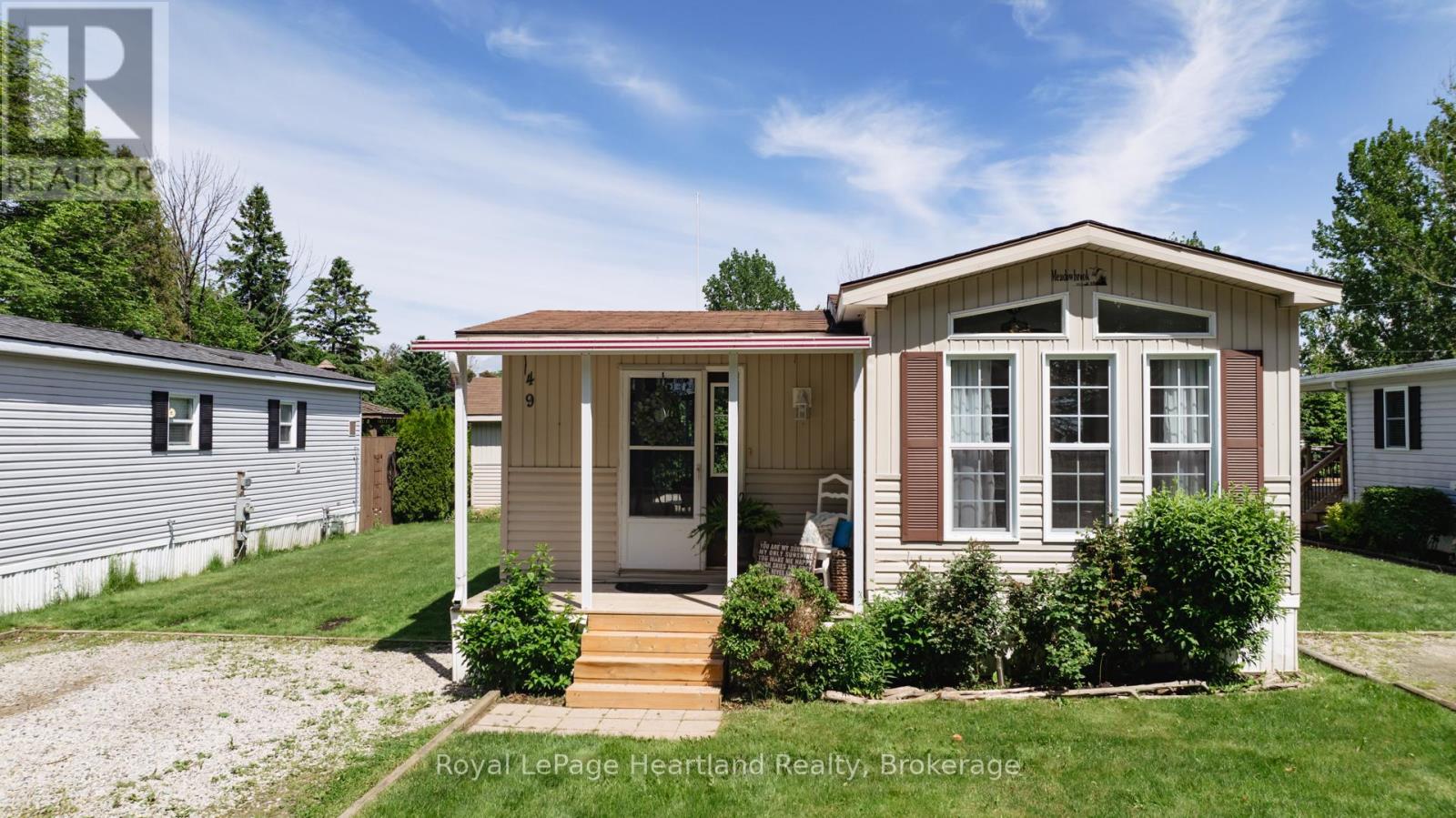 49 - 77307 Bluewater Highway, Bluewater, Ontario  N0M 1G0 - Photo 1 - X12262705