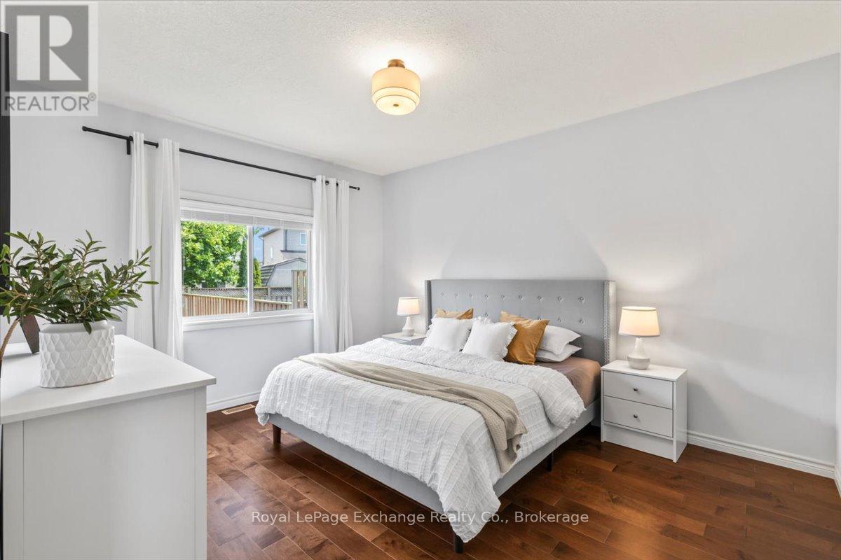 313 Stickel Street, Saugeen Shores, Ontario  N0H 2C1 - Photo 12 - X12262706