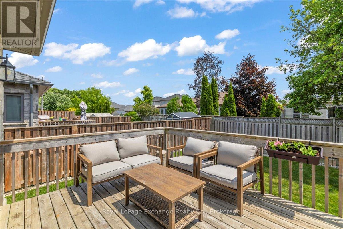 313 Stickel Street, Saugeen Shores, Ontario  N0H 2C1 - Photo 27 - X12262706