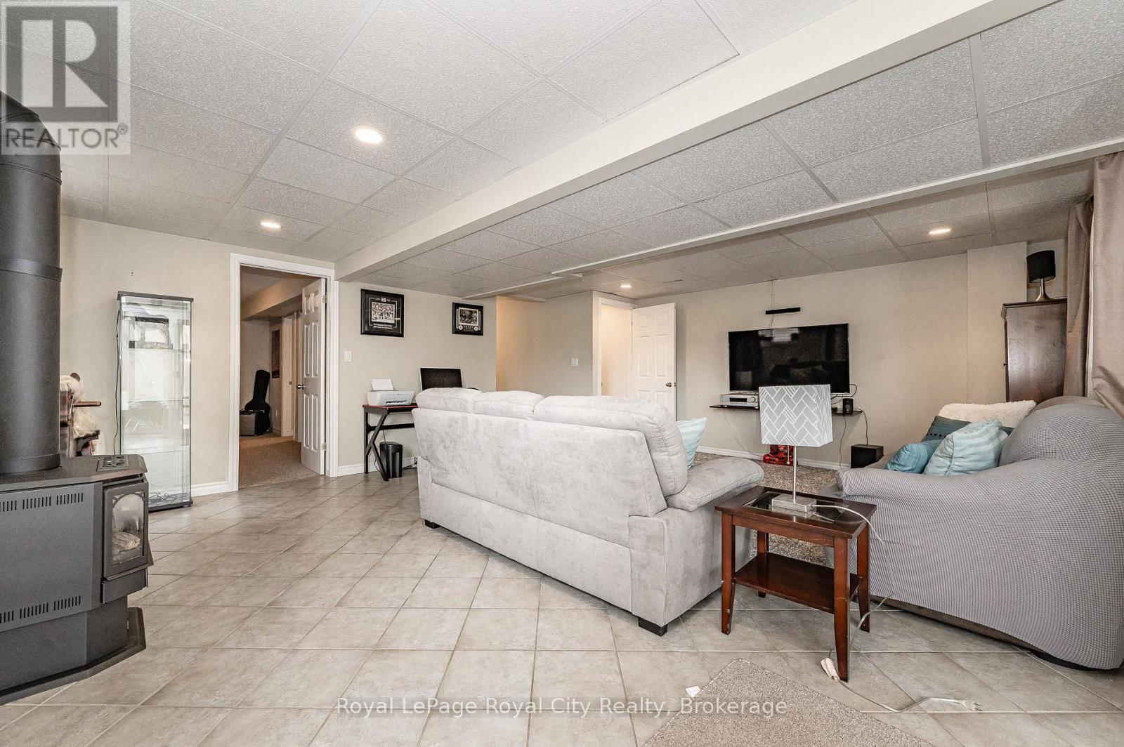 46 Fletcher Court, Guelph, Ontario  N1E 7G8 - Photo 30 - X12262844