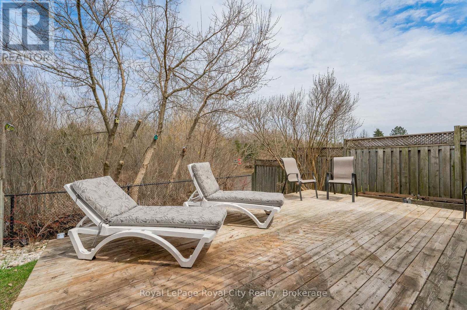 46 Fletcher Court, Guelph, Ontario  N1E 7G8 - Photo 39 - X12262844