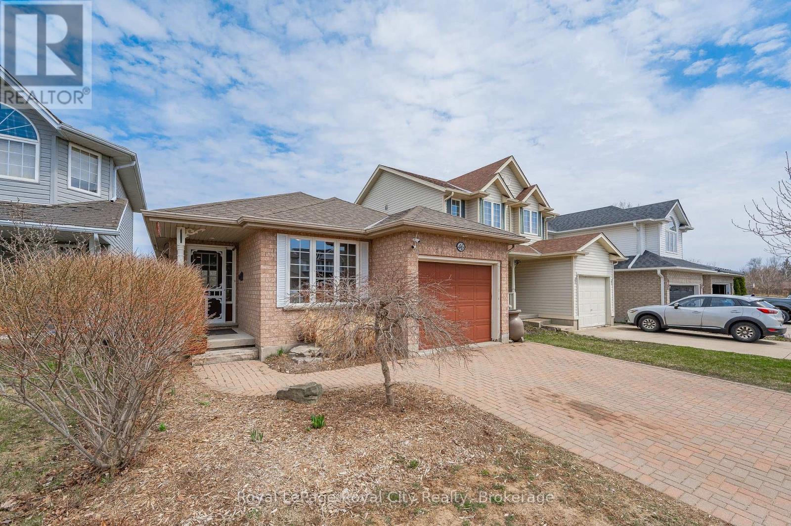 46 Fletcher Court, Guelph, Ontario  N1E 7G8 - Photo 4 - X12262844