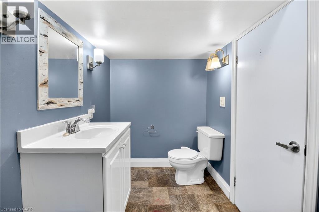 4 Rose Street, St. Catharines, Ontario  L2S 2W7 - Photo 20 - 40746790