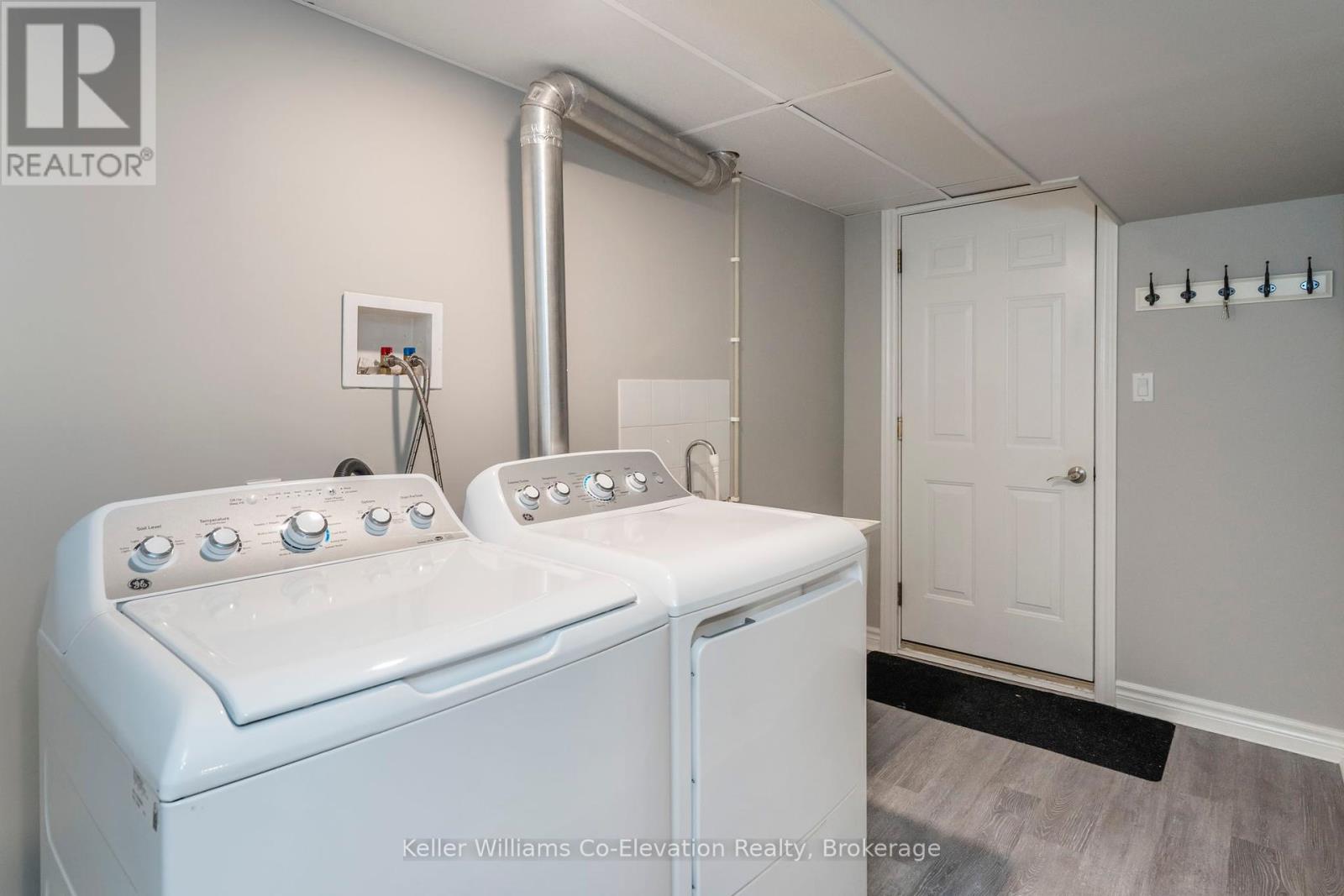 3 Keefe Street, Penetanguishene, Ontario  L9M 1B4 - Photo 30 - S12262946