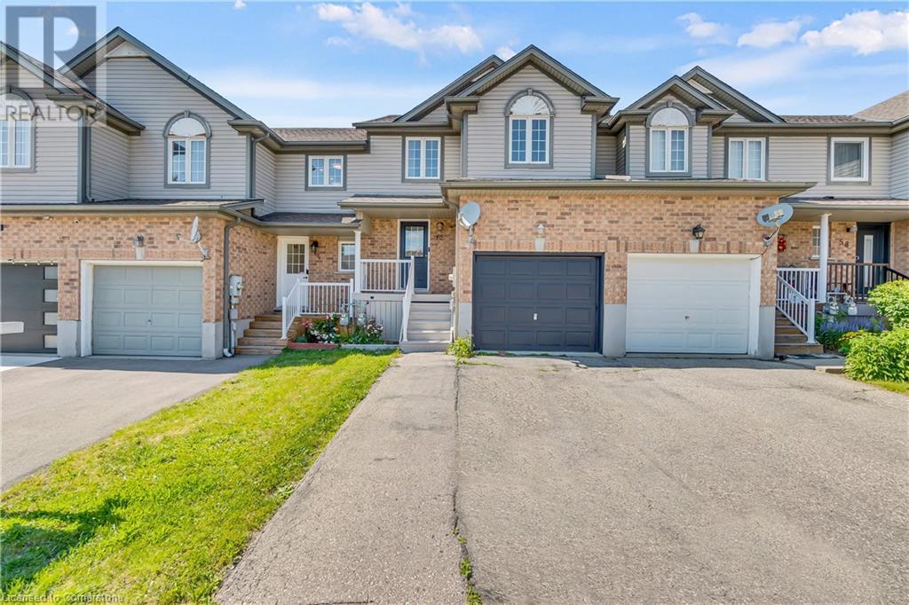 62 Foxglove Crescent, Kitchener, Ontario  N2E 3Y7 - Photo 1 - 40727409