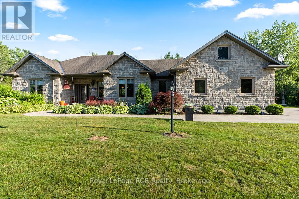 1626 SILVER LAKE RD ROAD, South Bruce Peninsula, Ontario