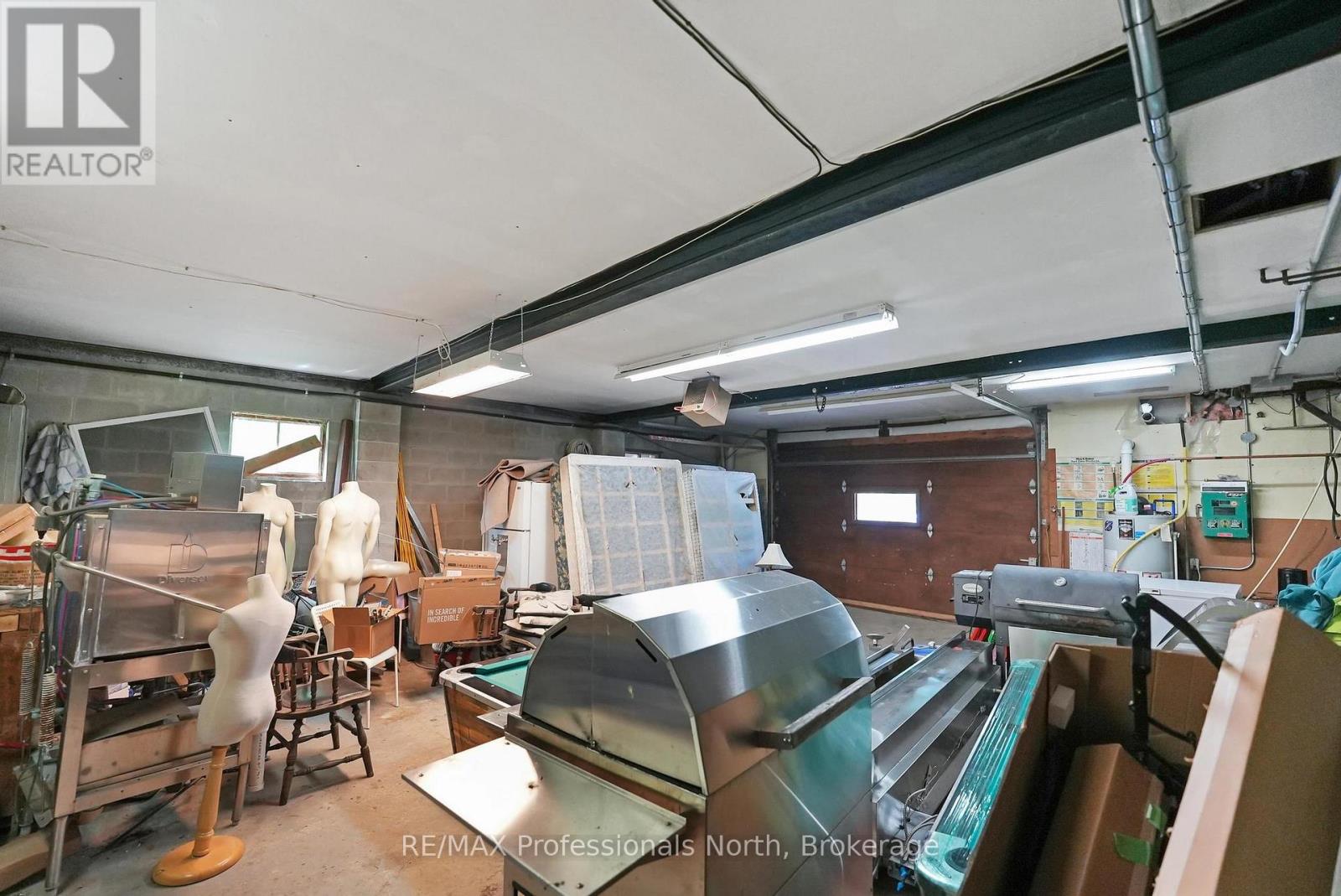 111 Golf Course Road, Minden Hills, Ontario  K0M 2K0 - Photo 36 - X12263087
