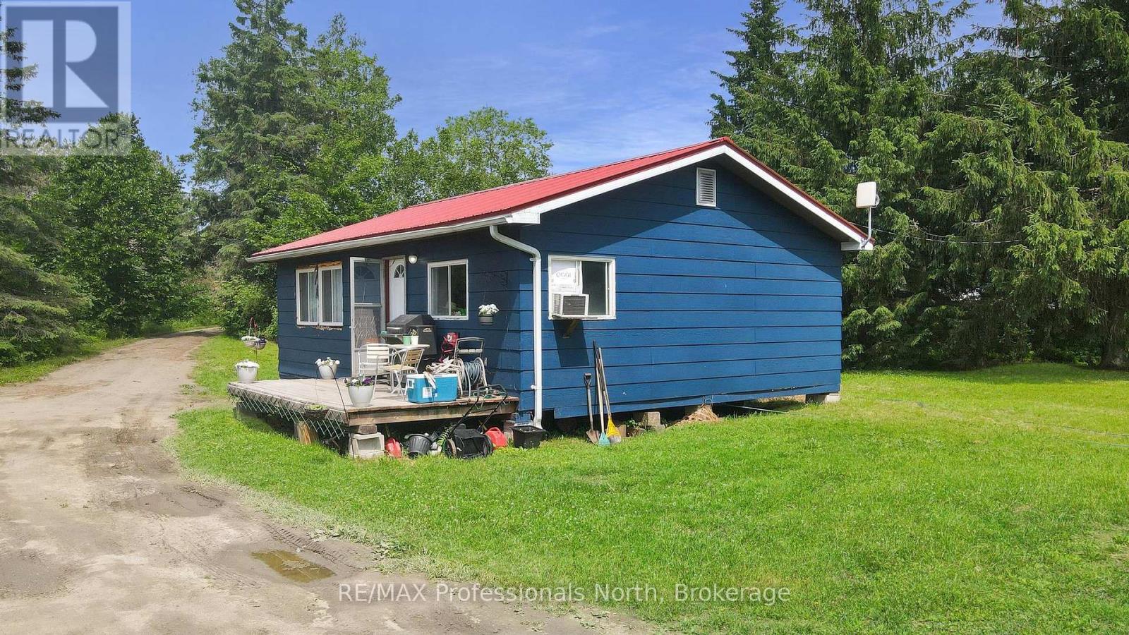 111 Golf Course Road, Minden Hills, Ontario  K0M 2K0 - Photo 47 - X12263087