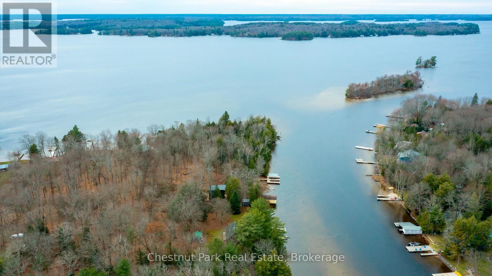30 Mcvittie Island, Bracebridge, Ontario  P1L 1W4 - Photo 48 - X12263092