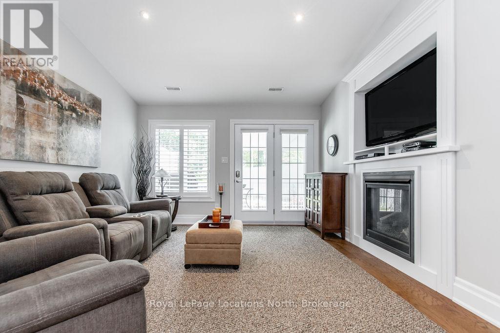 86 Clover Crescent, Wasaga Beach, Ontario  L9Z 0G4 - Photo 17 - S12263211