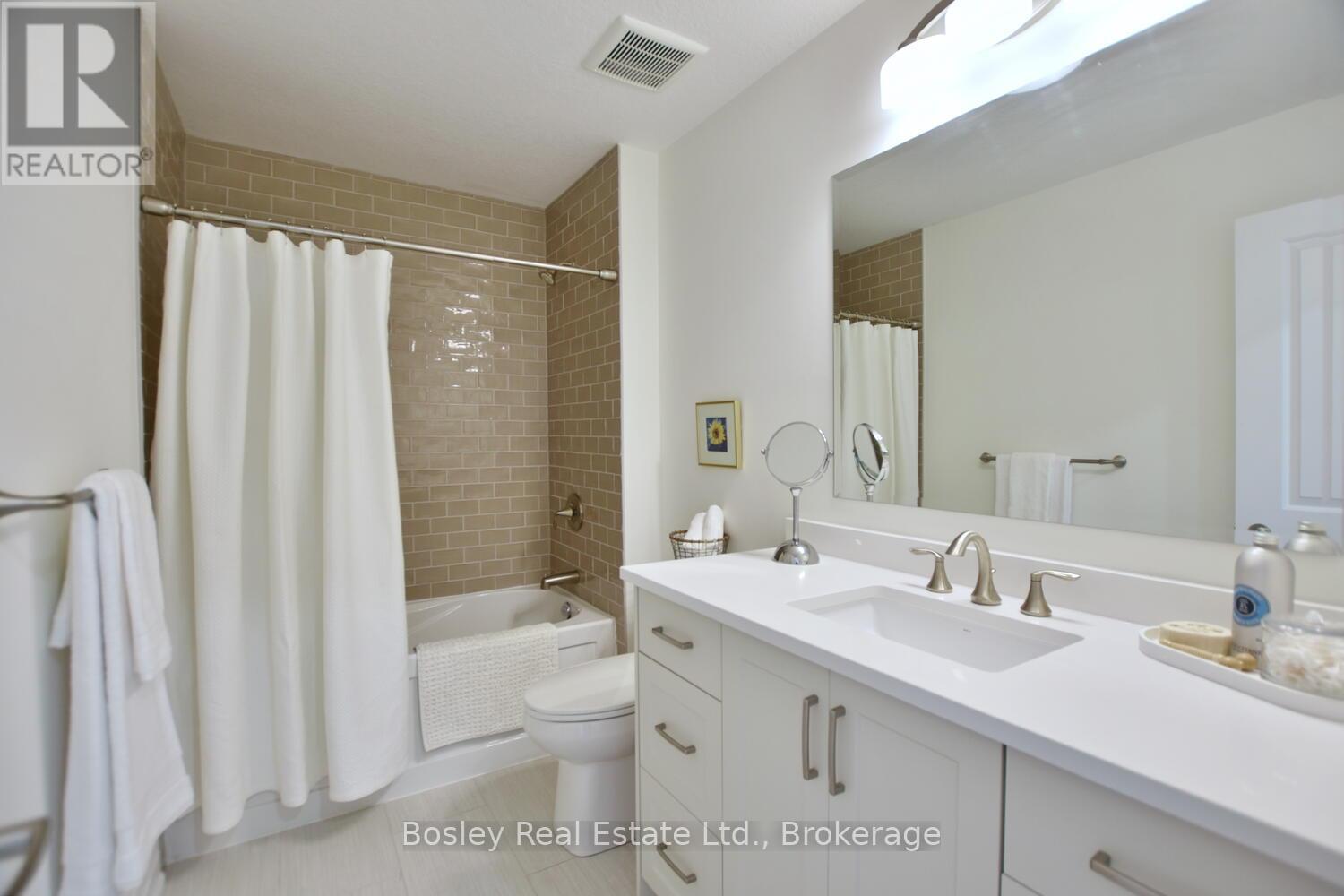 148 Timber Lane, Blue Mountains, Ontario  N0H 2P0 - Photo 26 - X12263219