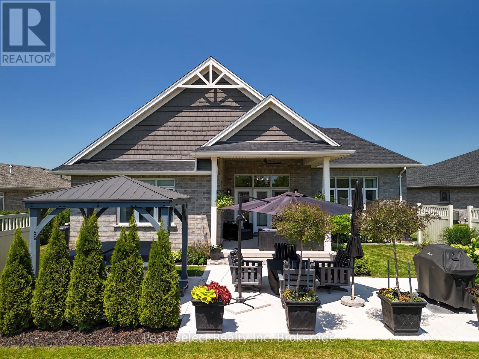 343 Tracy Street, St. Marys, Ontario  N4X 0B4 - Photo 44 - X12263267