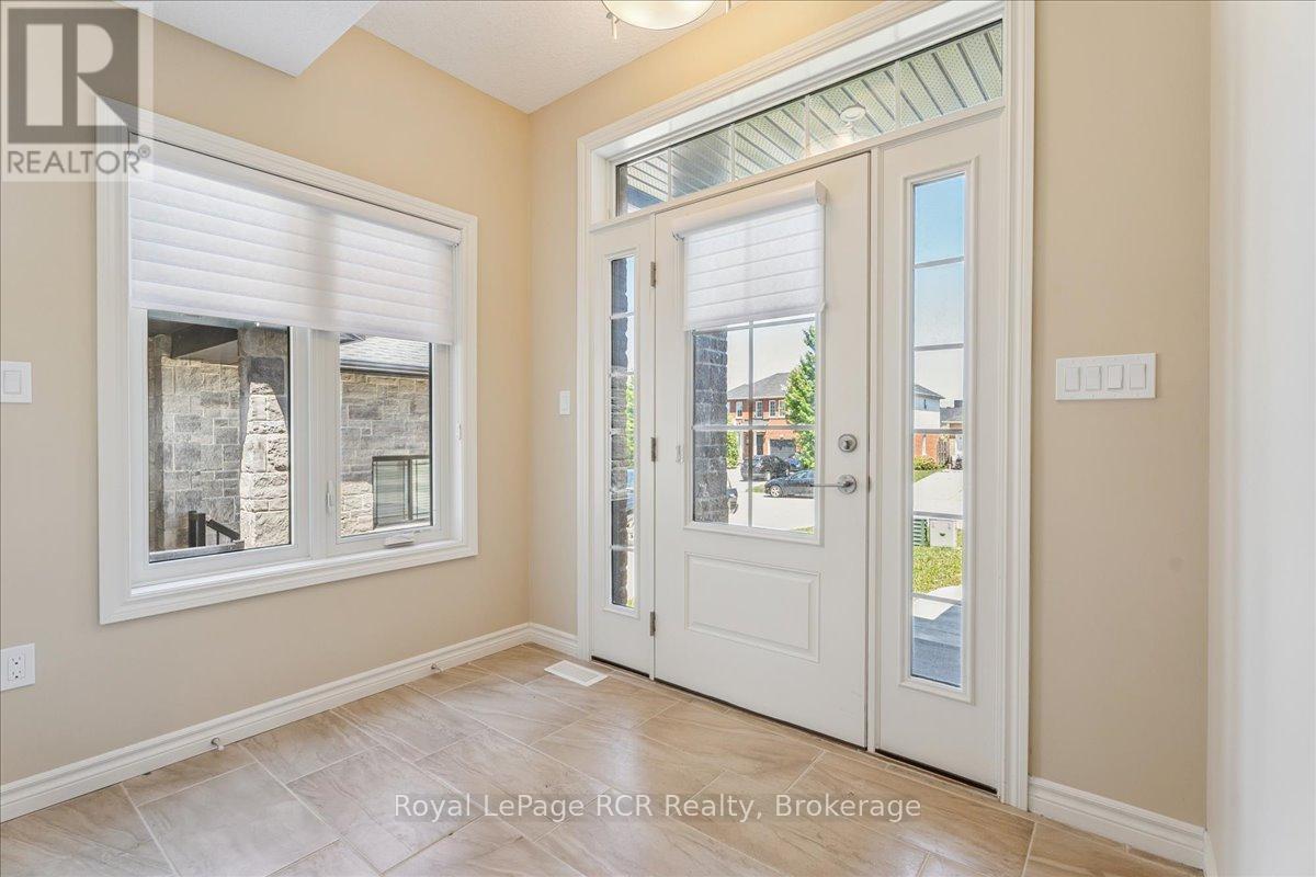 1302 14th Avenue E, Owen Sound, Ontario  N4K 0A1 - Photo 4 - X12263270